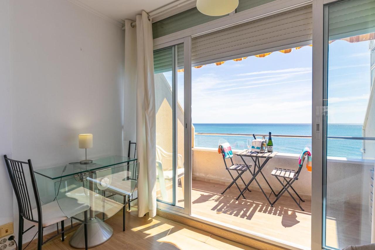Apartamento El Velero Primera Linea Playa Apartment Torremolinos Exterior photo