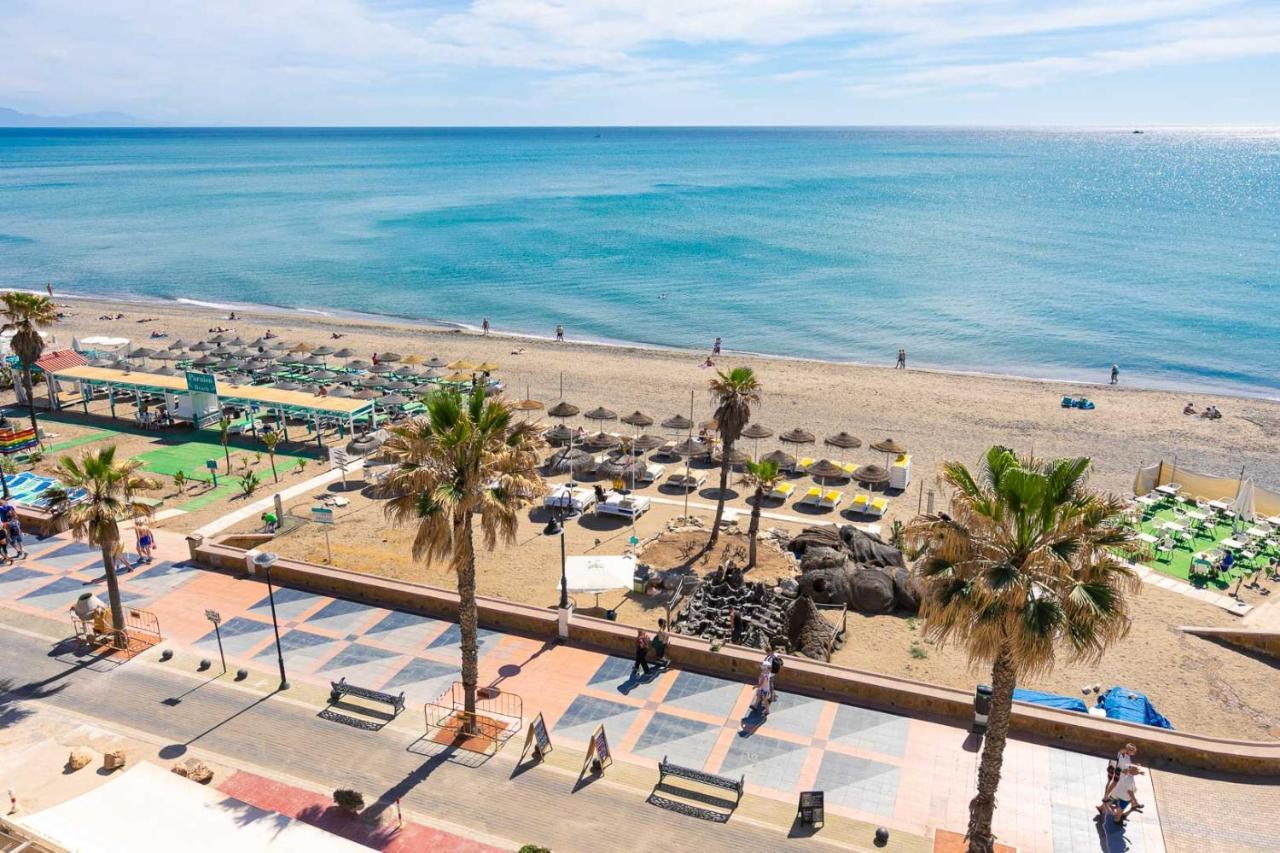 Apartamento El Velero Primera Linea Playa Apartment Torremolinos Exterior photo