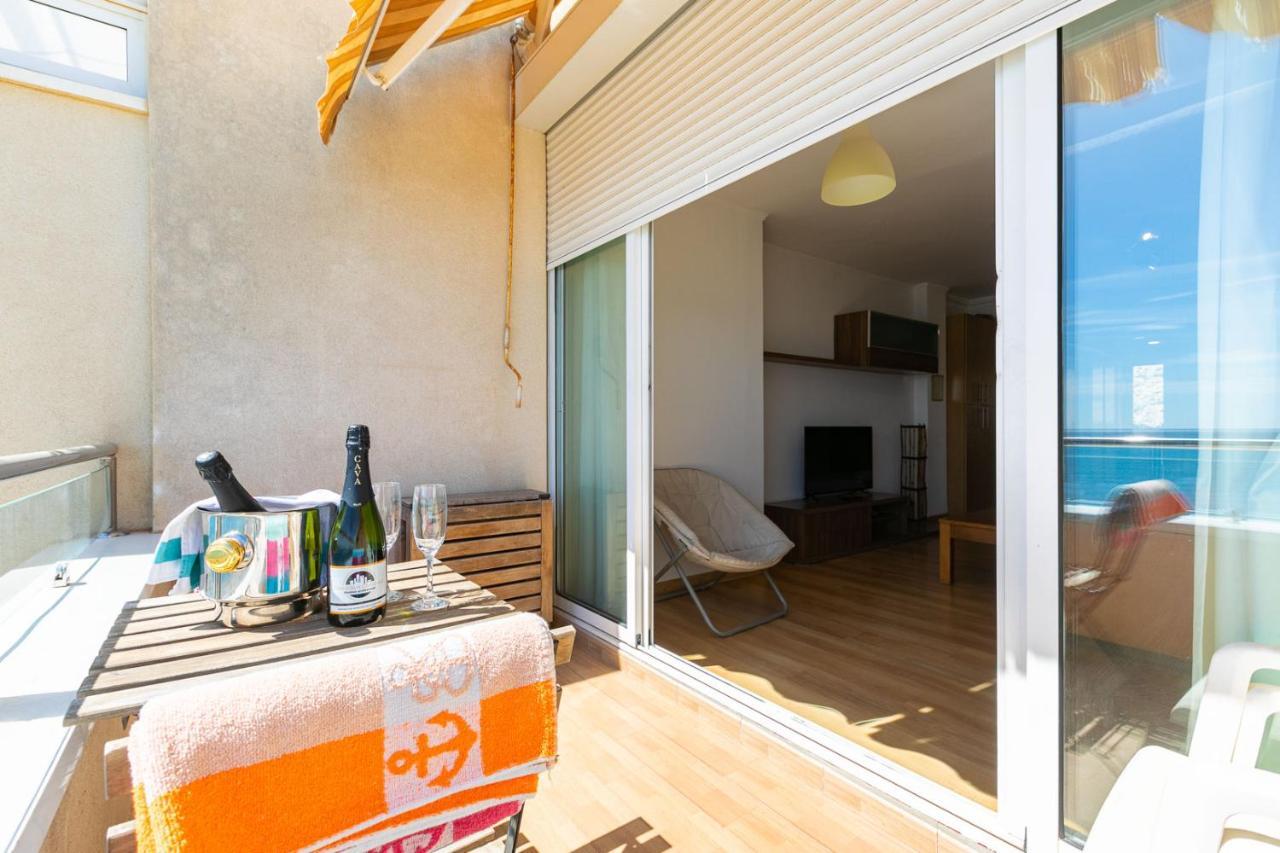 Apartamento El Velero Primera Linea Playa Apartment Torremolinos Exterior photo